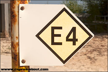 Обозначение пешеходного маршрута Е4
